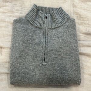 Patagonia Men's Large Gray Half-Zip Sweater